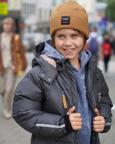 Kattnakken Bobleregnjakke Sludd junior - kattesvart