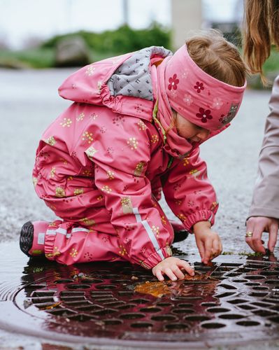 Kattnakken Helårsregndress Hagl Tolvmeterskogen - raudkløver