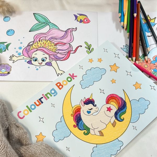 Hovedbilde Fargeleggingsbok - unicorn og prinsesser