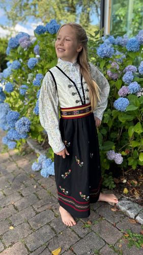 Salto Leah festdrakt til pike - champagne